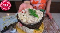 Курячий рулет у пляшці