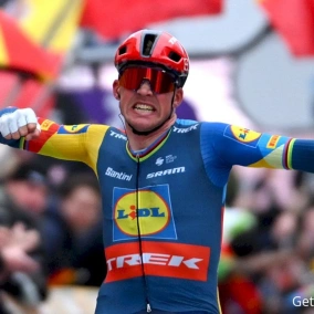 Mad Mads та жабогадюкінг в УАЕ у передмові до нетипової в усьому Вуельти-2025