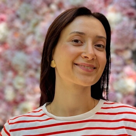Видавець Вероніка Казіна