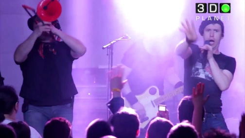 Здоб ші Здуб в клубі "Толстой"