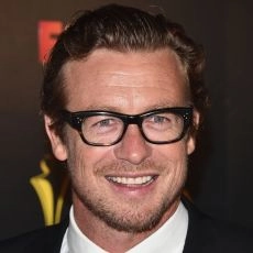 Simon Baker