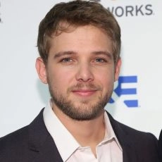 Max Thieriot