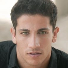 Chris Violette
