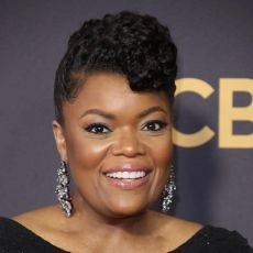 Yvette Nicole Brown