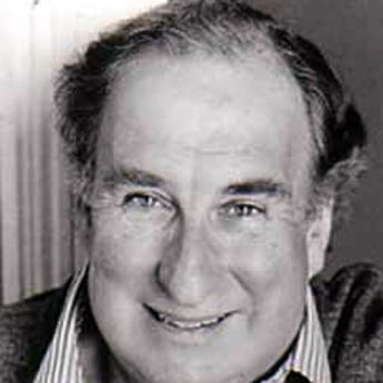 Christopher Benjamin