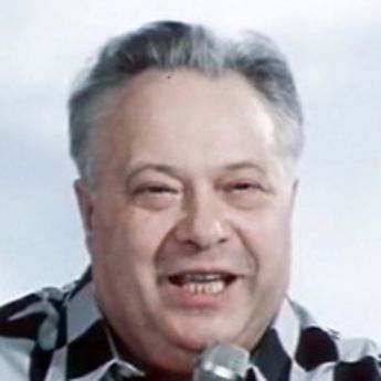 Николай Озеров