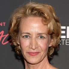 Janet McTeer
