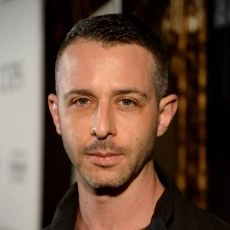 Jeremy Strong