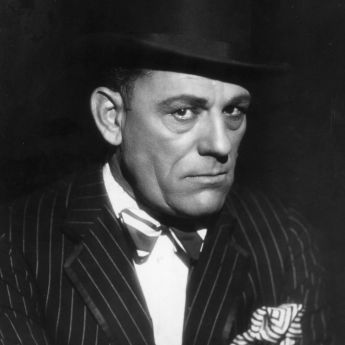 Lon Chaney