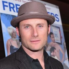 Christopher Stills