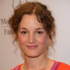Vicky Krieps