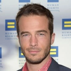 Ryan Carnes