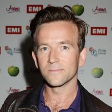 Dean Lennox Kelly