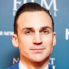 Henry Lloyd-Hughes