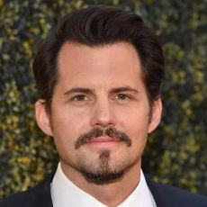 Kristoffer Polaha