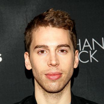 Jordan Gavaris