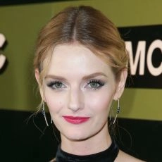 Lydia Hearst