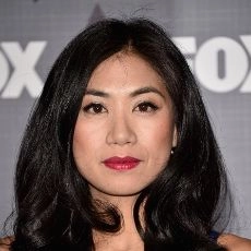 Liza Lapira