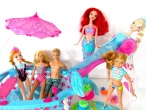 Barbie & Ken Swimming Pool Party! Play Toys