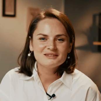 Анна Булах